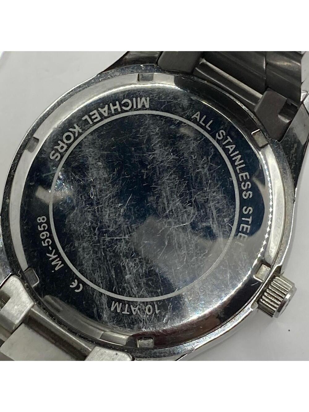 Women’s Michael Kors Layton World Map Watch 44mm MK5958 Silver Tone New Battery - Picture 6 of 9